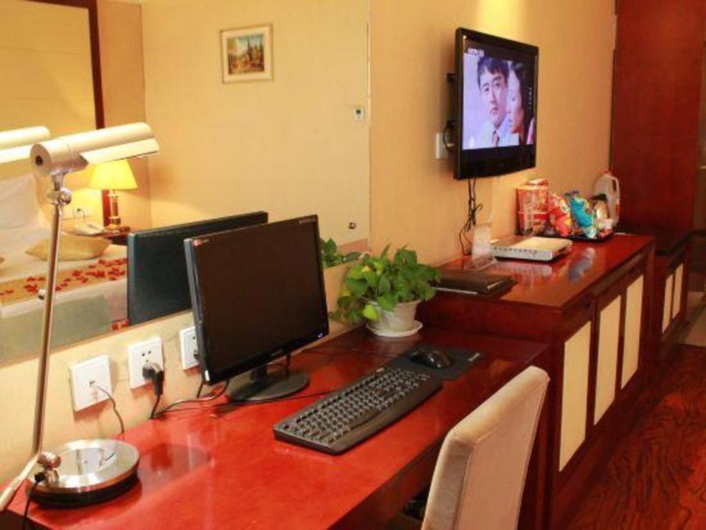 Greentree Inn Taiyuan Pingyang Road Business Hotel Exteriör bild